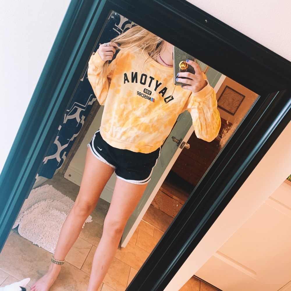 ☆ DAYTONA NASCAR CREW NECK ☆